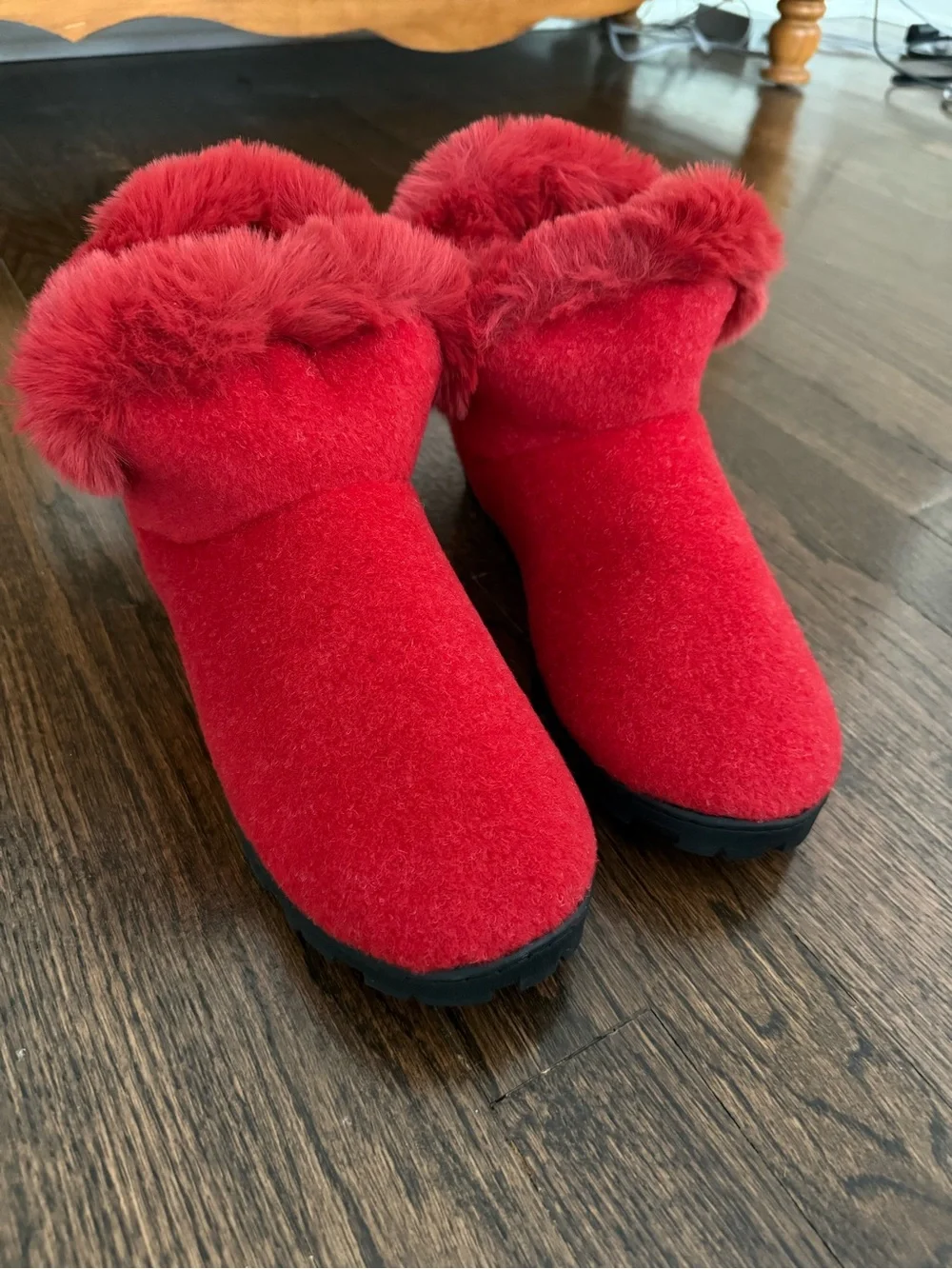 Women's Red Faux-Fur Cuff Ankle Booties